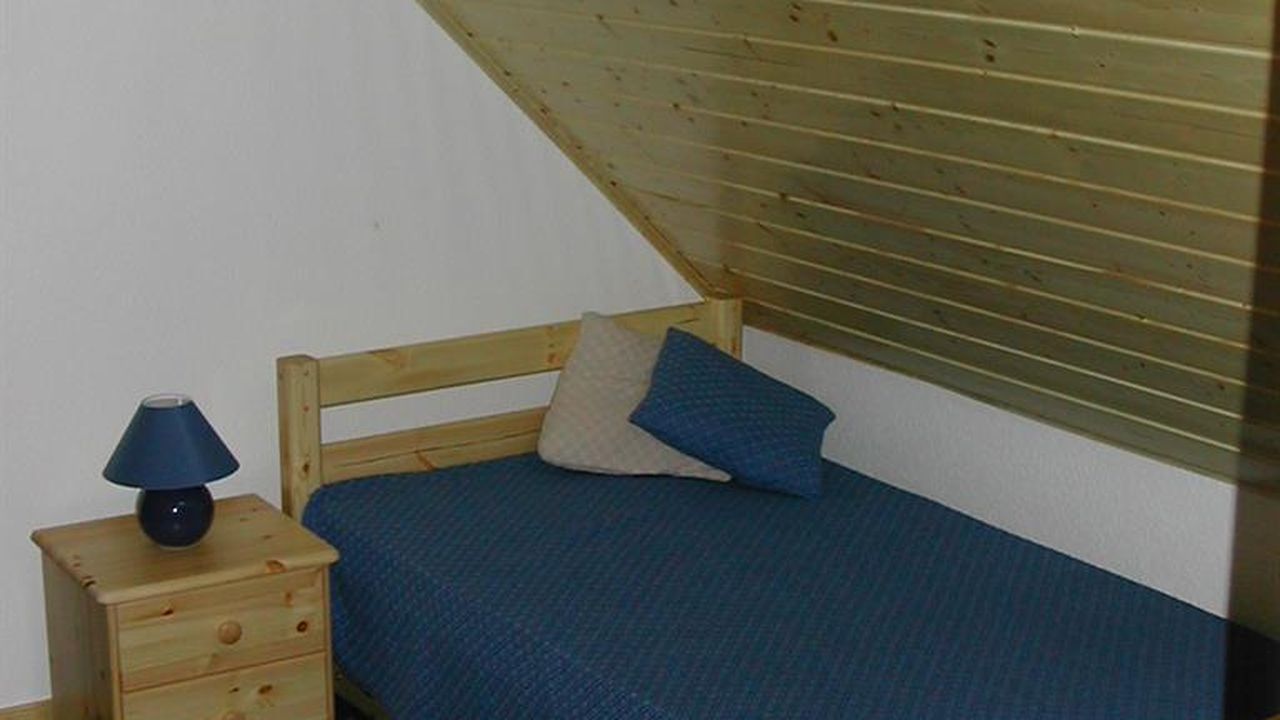 Schlafzimmer mit Einzelbett Schlafzimmer mit Einzelbett